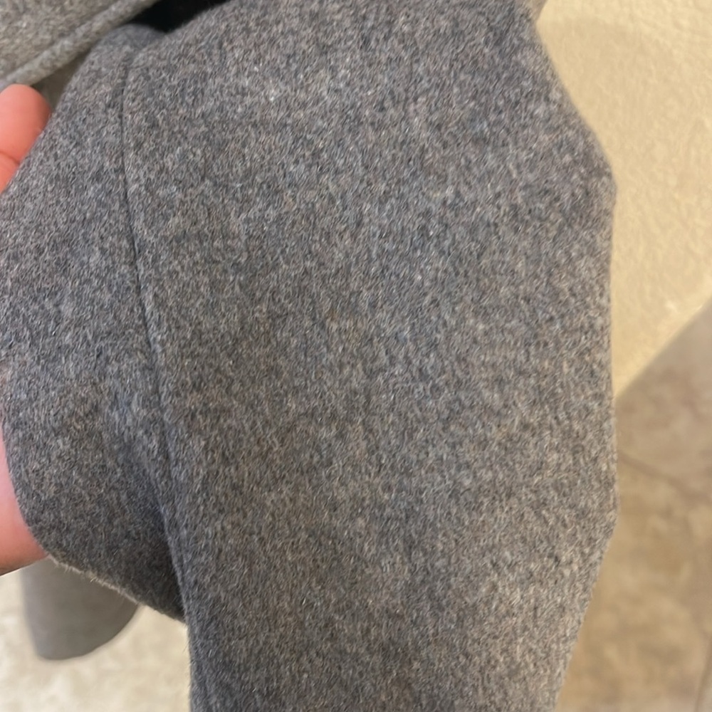 Banana Republic Coat - Picture 10 of 12